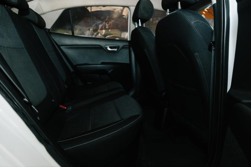 KIA RIO LX MT V4 2018
