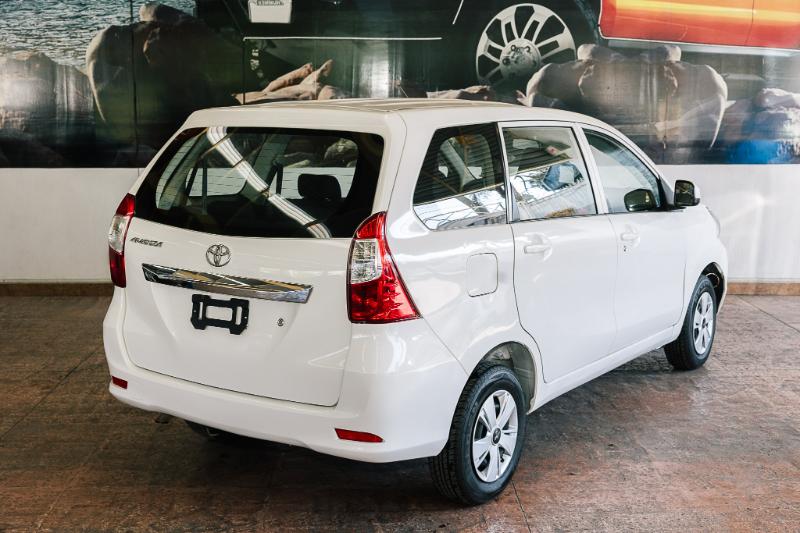 TOYOTA AVANZA PREMIUM 2018 MT V4