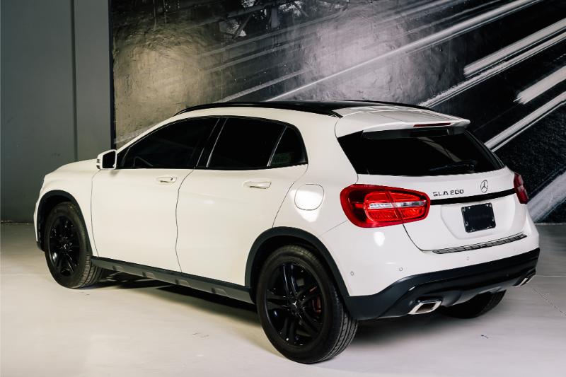 MERCEDES GLA 200 CGI SPORT 2017 AUT V4 TURBO