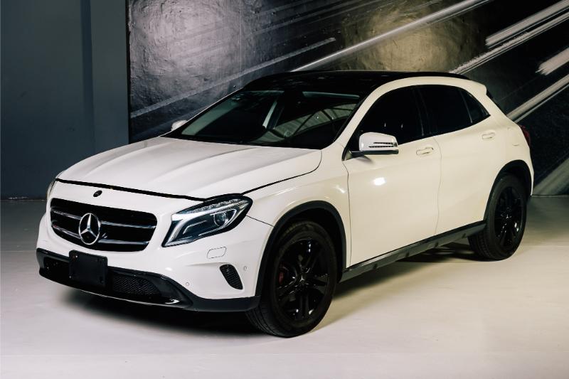 MERCEDES GLA 200 CGI SPORT 2017 AUT V4 TURBO