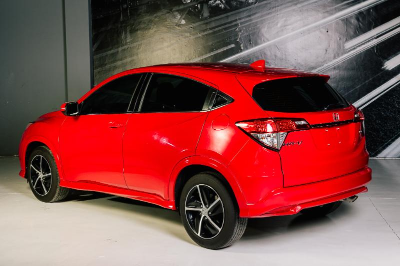 HONDA HR-V TOURING 2022 V4