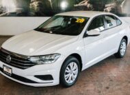 VW JETTA TRENDLINE V4 AUT 2020