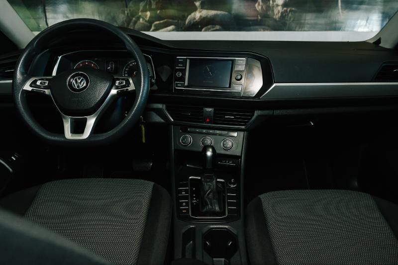 VW JETTA TRENDLINE V4 AUT 2020