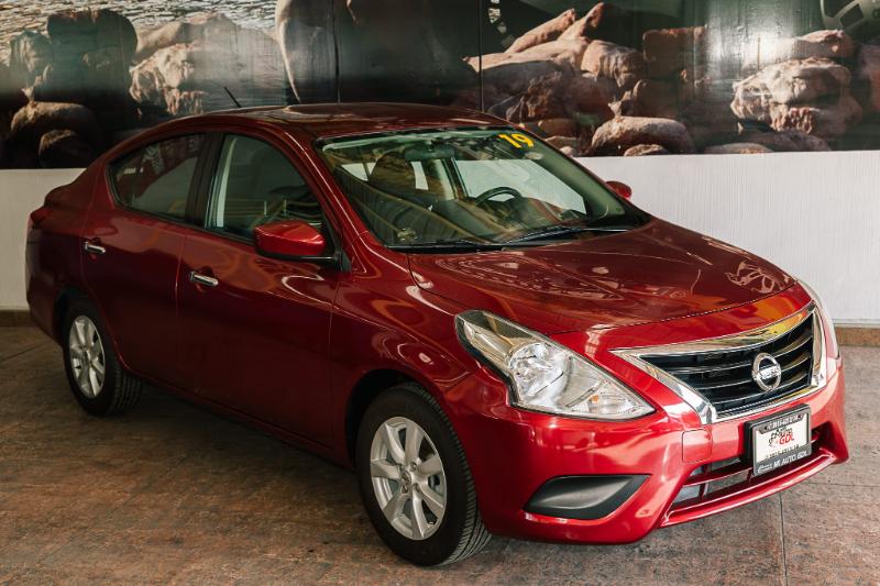 NISSAN VERSA SENSE AUT V4 2019