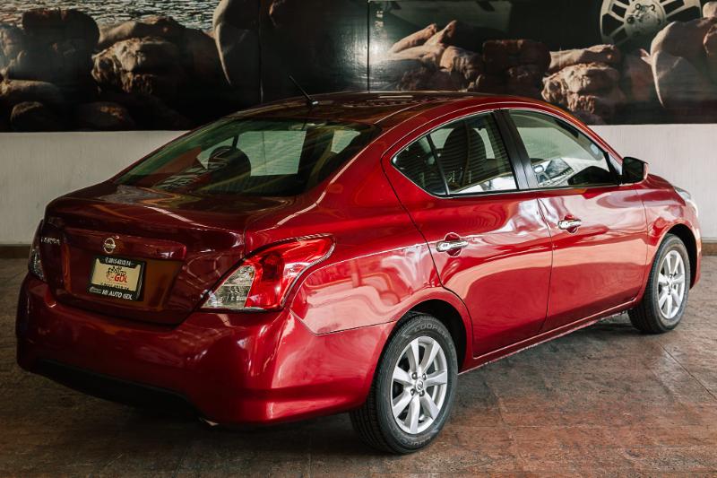 NISSAN VERSA SENSE AUT V4 2019