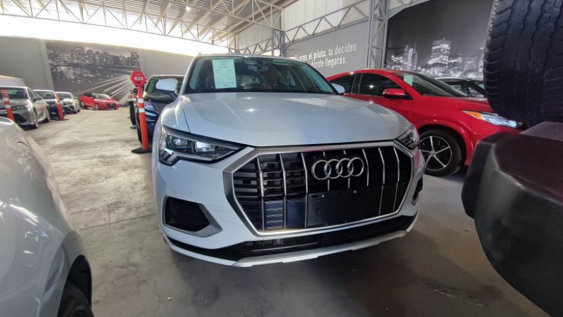 AUDI Q3 35 TFSI SELECT  2021 V4 TURBO LUXURY