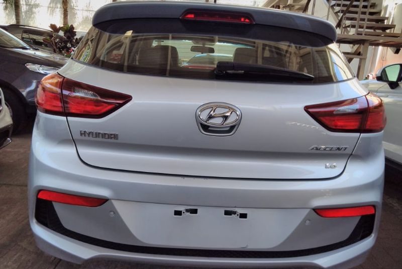 HYUNDAI ACCENT GLS HB 2019 AUT