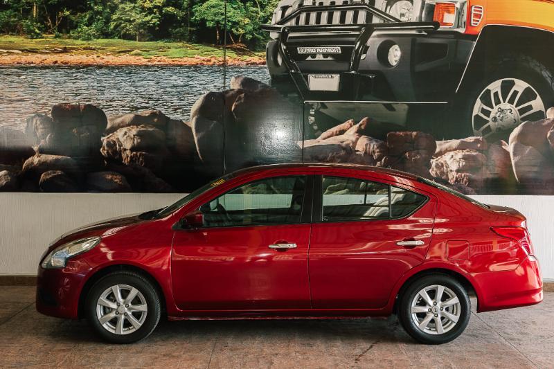 NISSAN VERSA SENSE AUT V4 2019