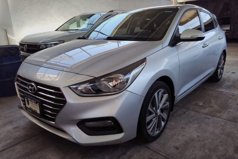 HYUNDAI ACCENT GLS HB 2019 AUT