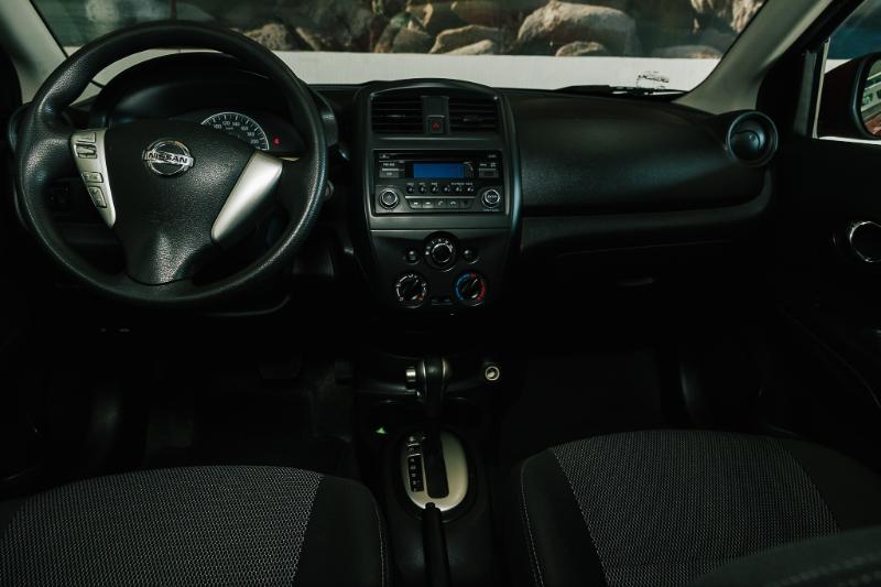 NISSAN VERSA SENSE AUT V4 2019