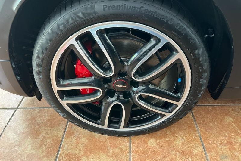MINICOOPER COUNTRYMAN JCW 2019 AUT