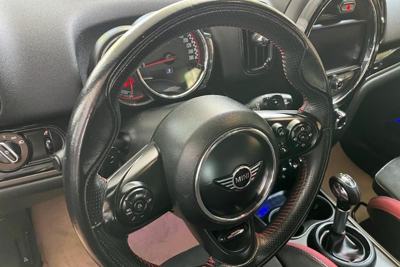 MINICOOPER COUNTRYMAN JCW 2019 AUT