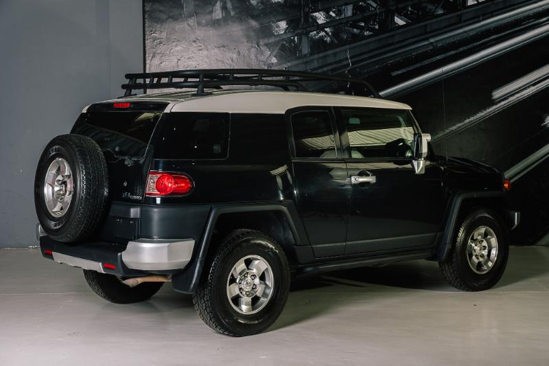 TOYOTA FJ CRUISER AUT V6 2008 PREMIER 4X4