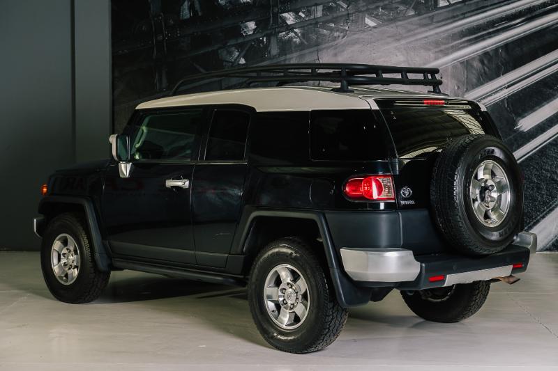 TOYOTA FJ CRUISER AUT V6 2008 PREMIER 4X4