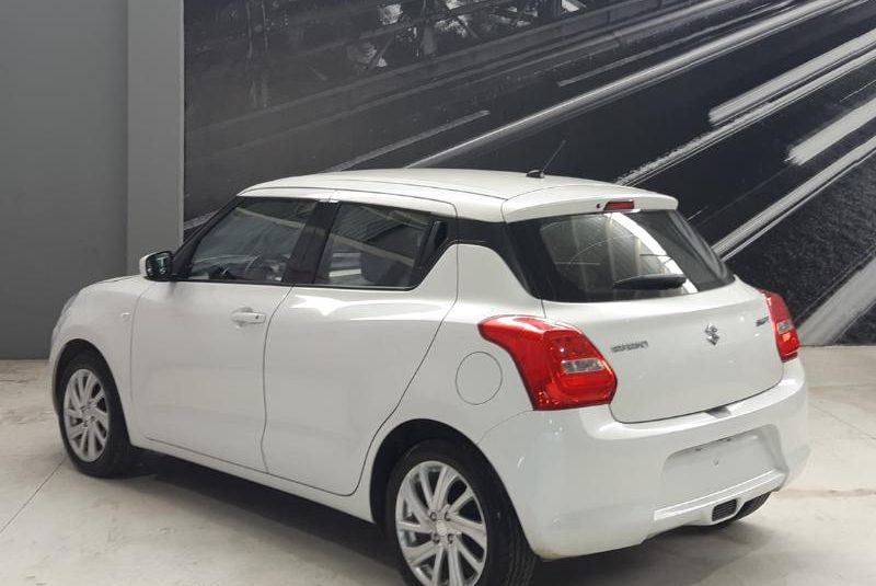 SUZUKI SWIFT GLS STD 2023