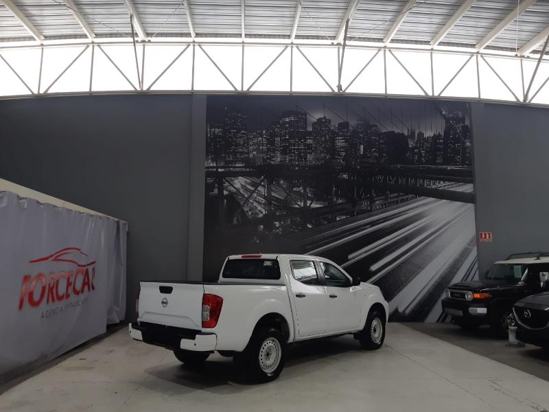NISSAN NP 300 FRONTIER XE 2022 V4 MT BONO $35,000