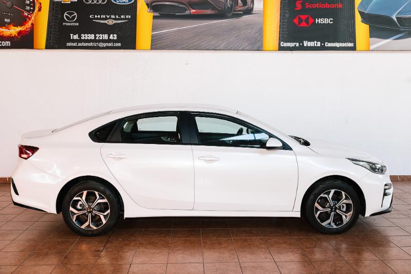 KIA FORTE SEDAN LX IVT V4 AUT 2020