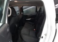 NISSAN NP 300 FRONTIER XE 2022 V4 MT