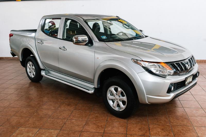 MITSUBISHI L-200 2019 MT V4