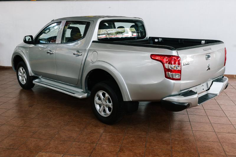 MITSUBISHI L-200 2019 MT V4