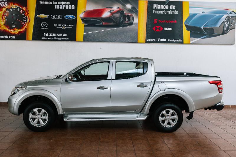 MITSUBISHI L-200 2019 MT V4