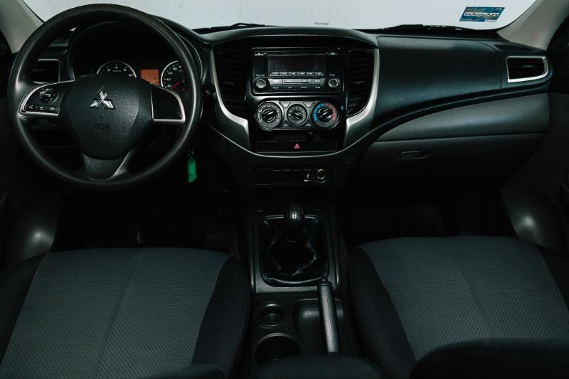 MITSUBISHI L-200 2019 MT V4
