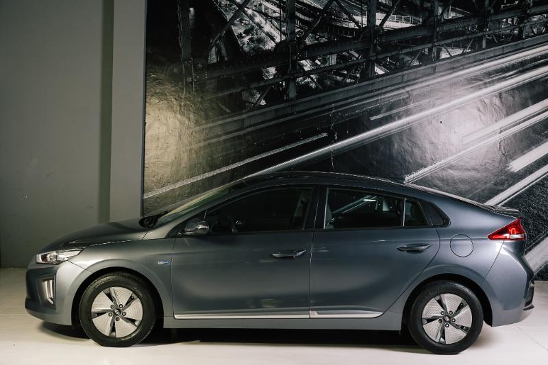 HYUNDAI IONIQ GLS PREMIUM V4 AUT 2020