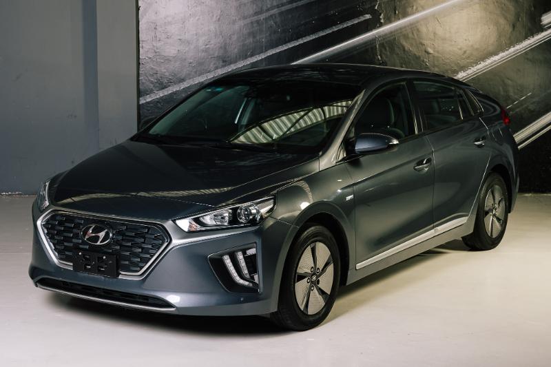 HYUNDAI IONIQ GLS PREMIUM V4 AUT 2020