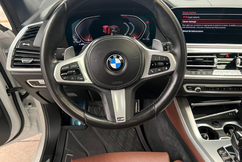 BMW X5 xDRiVE 2023 AUT V6