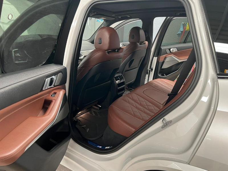 BMW X5 xDRiVE 2023 AUT V6