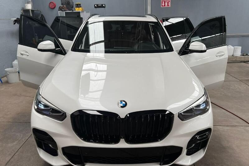 BMW X5 xDRiVE 2023 AUT V6