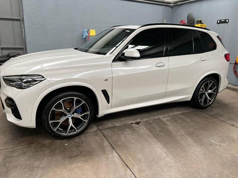 BMW X5 xDRiVE 2023 AUT V6