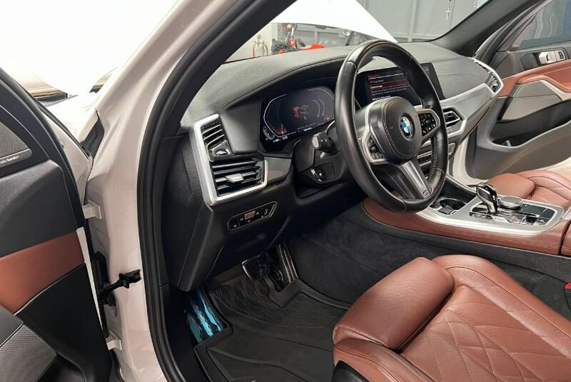 BMW X5 xDRiVE 2023 AUT V6