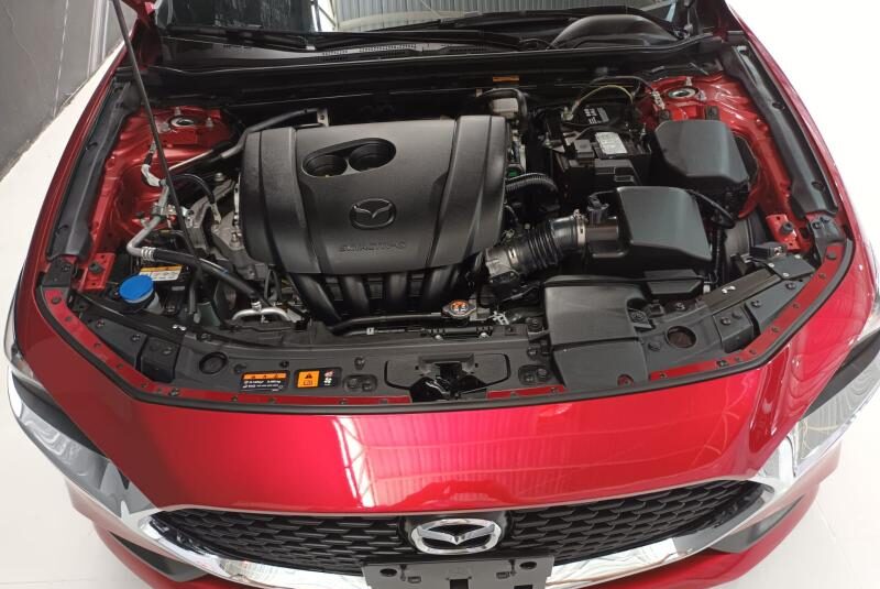 MAZDA 3 SEDAN i SPORT AUT 2024