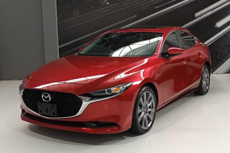 MAZDA 3 SEDAN i SPORT AUT 2024