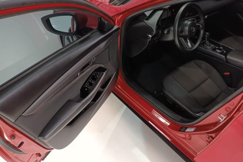 MAZDA 3 SEDAN i SPORT AUT 2024