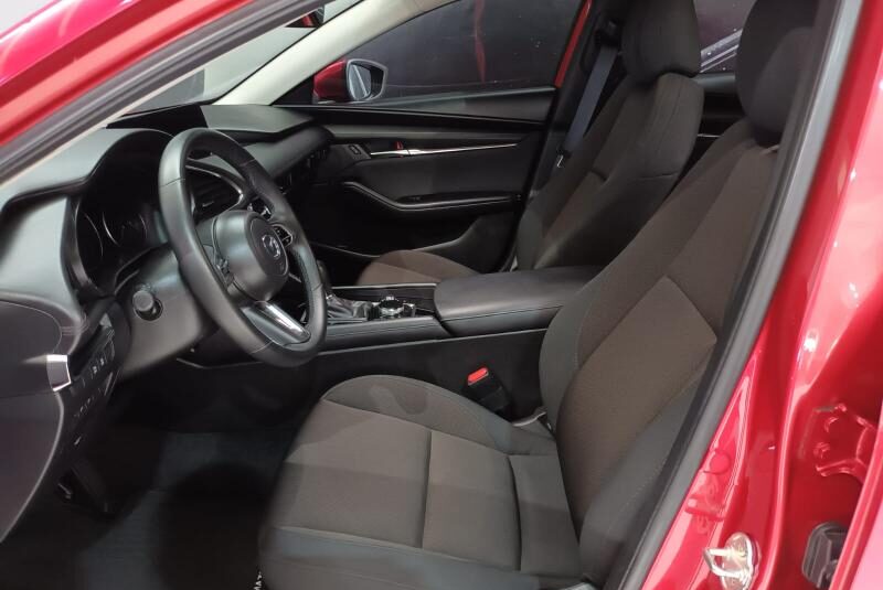 MAZDA 3 SEDAN i SPORT AUT 2024