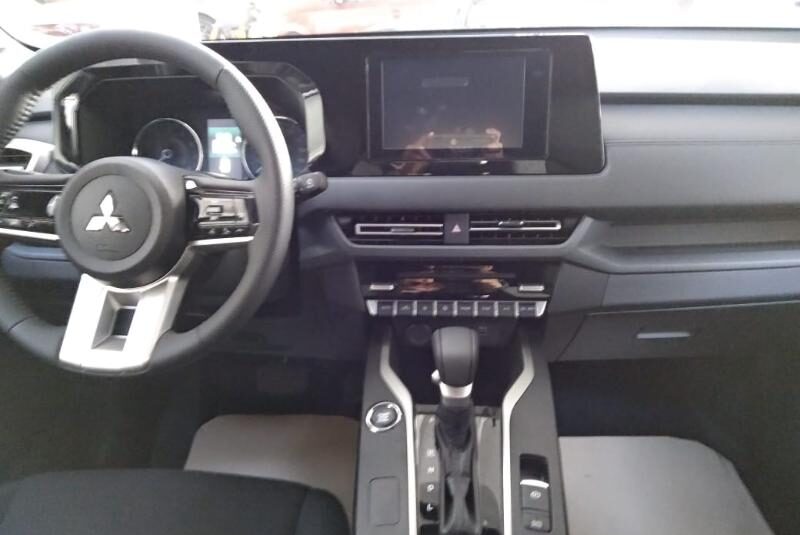 MITSUBISHI OUTLANDER SPORT 2025 AUT NUEVA SIN RODAR