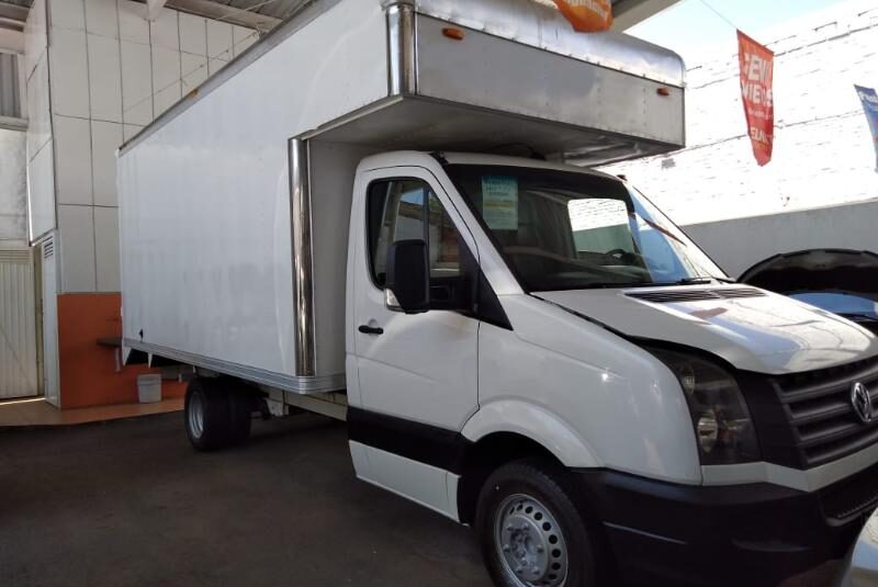 VW CRAFTER DIESEL 5 TONELADAS MT 2017