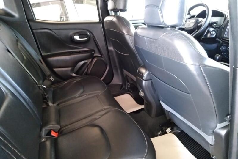 JEEP RENEGADE LATITUDE 2023 AUT