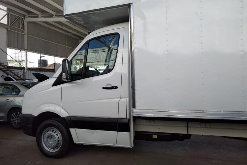 VW CRAFTER DIESEL 5 TONELADAS MT 2017