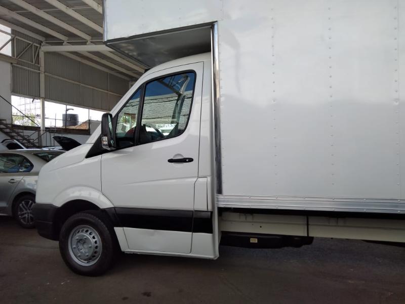 VW CRAFTER DIESEL 5 TONELADAS MT 2017