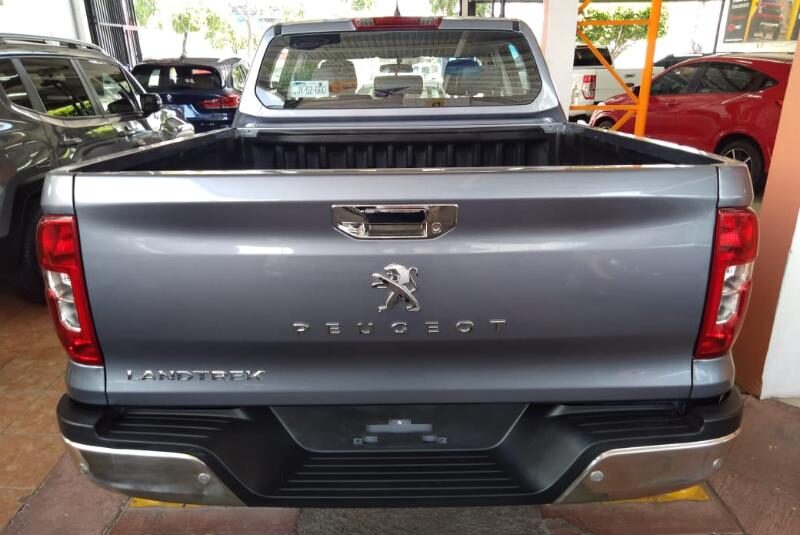 PEUGEOT LANDTREK 2023 MT 4X2