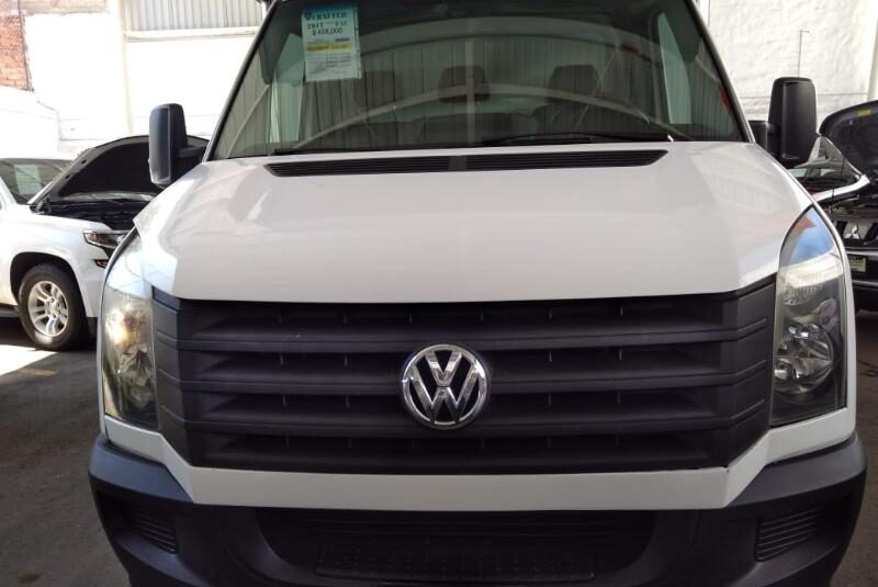 VW CRAFTER DIESEL 5 TONELADAS MT 2017