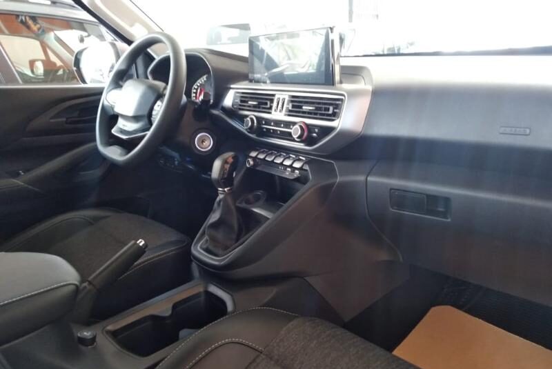 PEUGEOT LANDTREK 2023 MT 4X2