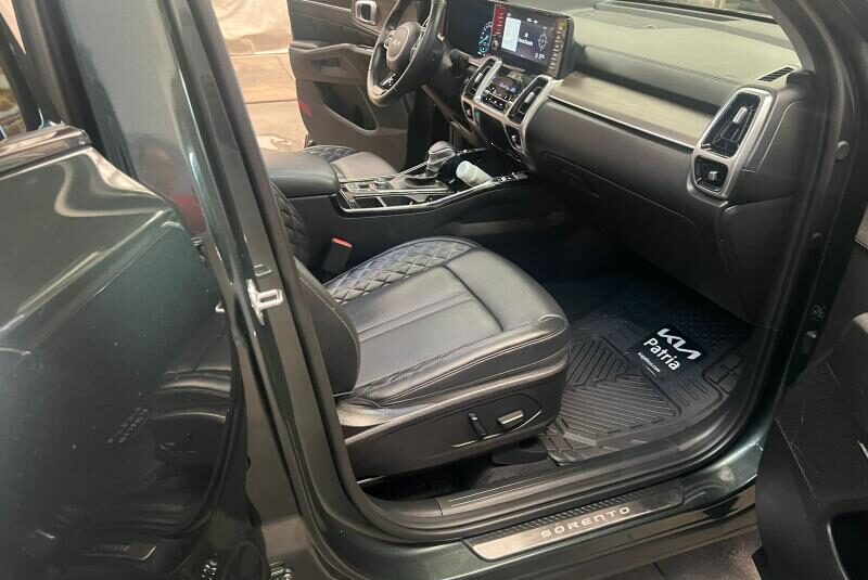 KIA SORENTO 3 FILAS SXL 2023 AUT TURBO