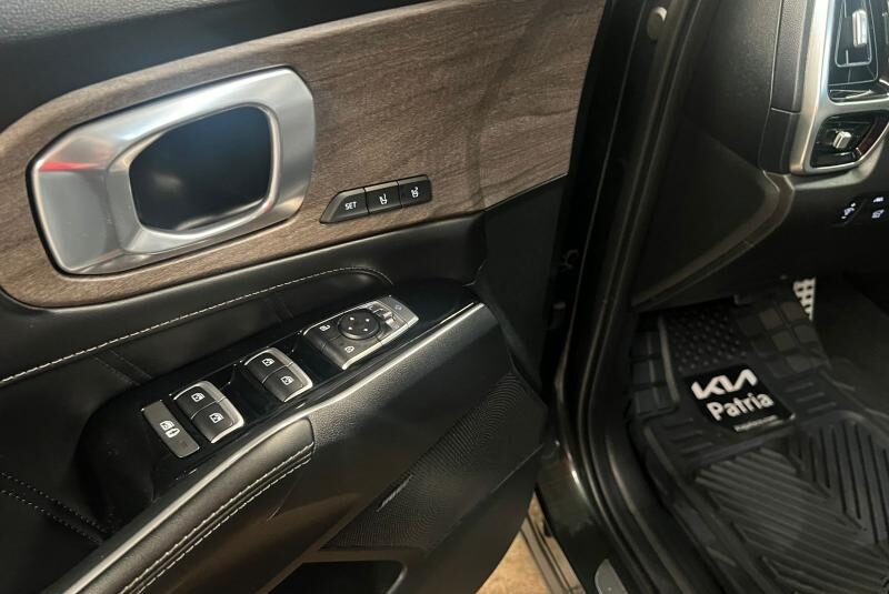 KIA SORENTO 3 FILAS SXL 2023 AUT TURBO