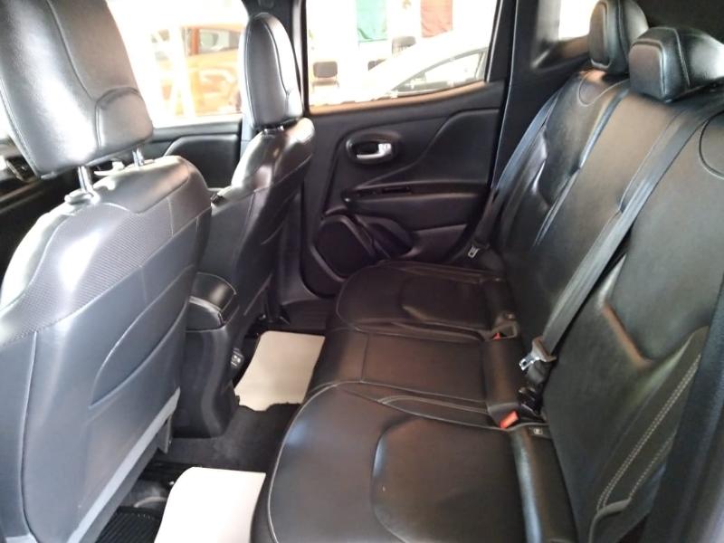 JEEP RENEGADE LATITTUDE V4 TURBO AUT 2023