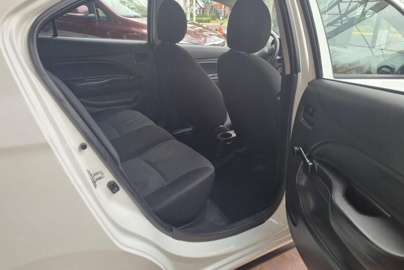 MITSUBISHI MIRAGE G4 GLX AUT V3 2022