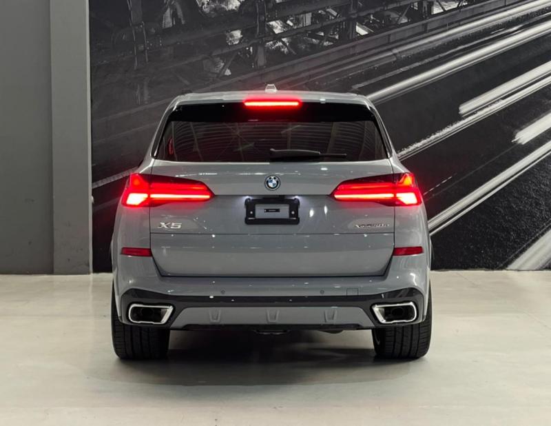 BMW X5 HYBRID M50e XDRiVE 2025 NUEVA SIN RODAR